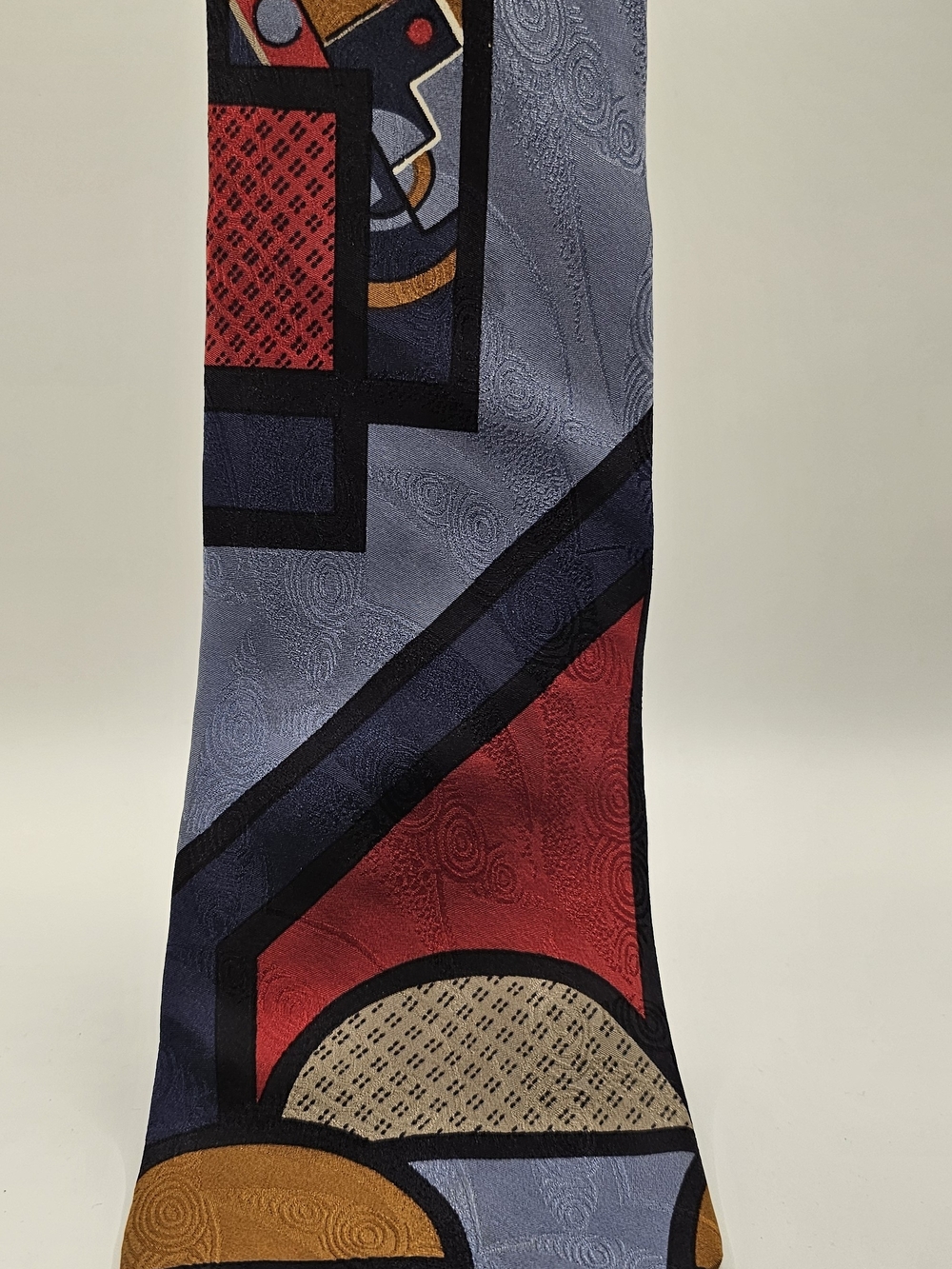 Bugatti Geometric Pattern Silk Tie in Blue, Red, Gold, Black